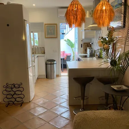 Casa Mia Old Town Cozy House 3 Bedrooms * Estepona