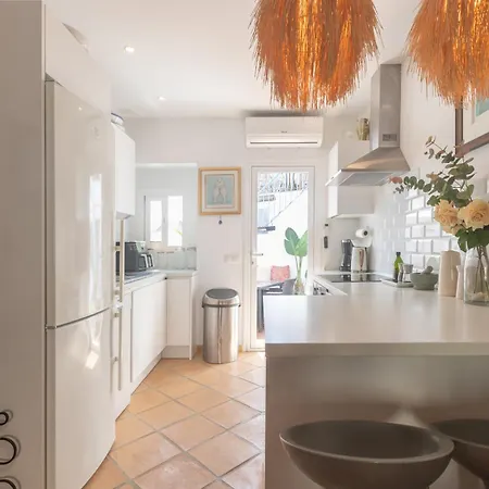 Сasa de vacaciones Casa Mia Old Town Cozy House 3 Bedrooms *