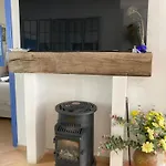 Сasa de vacaciones Casa Mia Old Town Cozy House 3 Bedrooms *